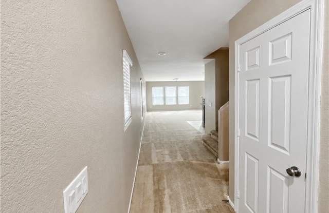 5640 Autumn Cliffs Way Gallery 3