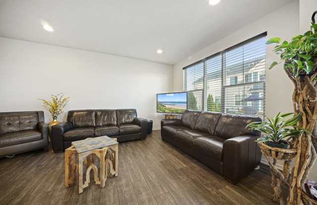 4125 Winslow Court Gallery 4