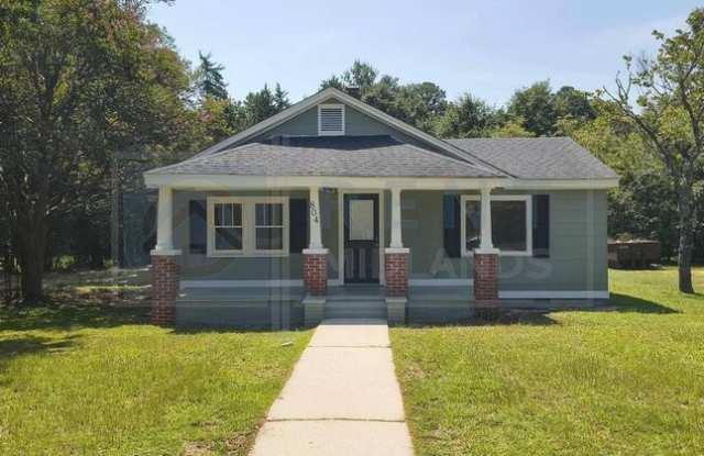 804 Sandfield Road Gallery 1