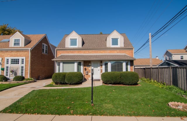 7738 West Victoria Street - 7738 West Victoria Street, Chicago, IL 60631