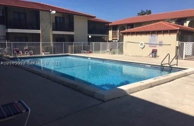 3028 Coral Ridge Dr Gallery 1
