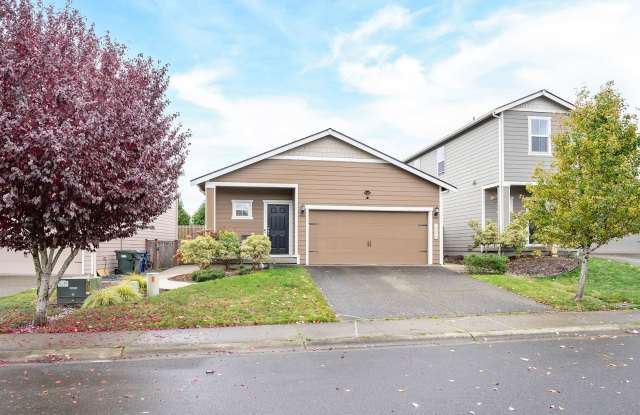 Welcome to Ridgeview Estates – Spacious Home with a Fenced Yard! Gallery 1