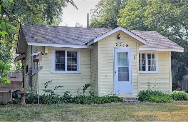 2335 Hemlock Lane N photos photos