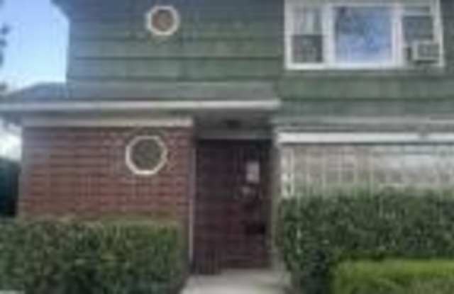 144 Greeley Avenue Gallery 1