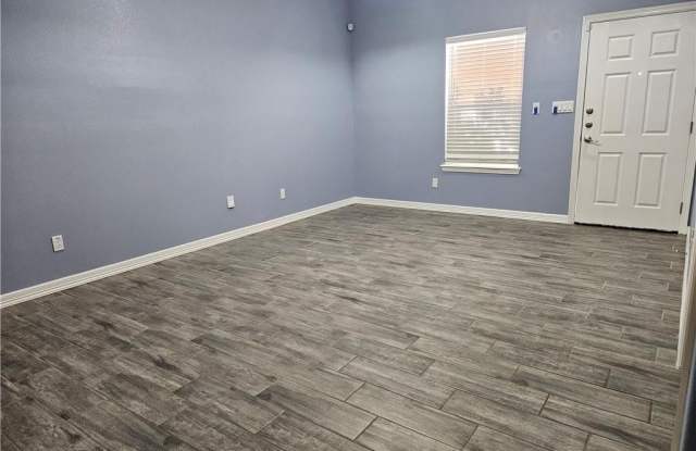 4012 Hawthorne Avenue Gallery 3
