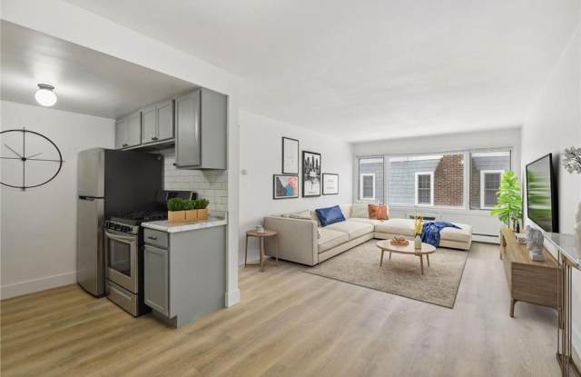 99 E 54th Street photos photos