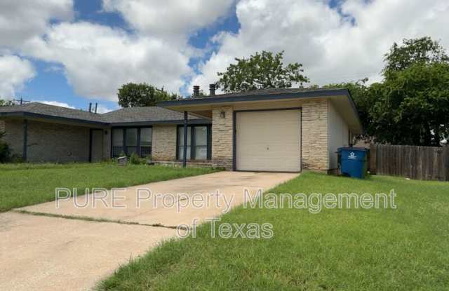 604 Country Aire Dr Gallery 1