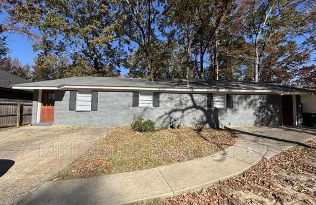 107 Greenwood - 107 Greenwood Avenue, Sherwood, AR 72120