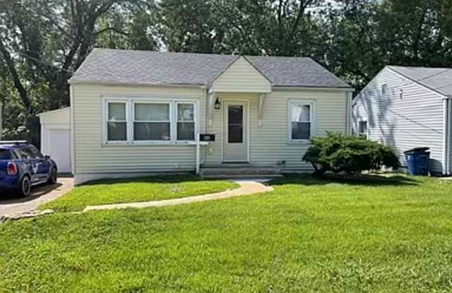 COMING SOON! Beautifully renovated single-family home. photos photos