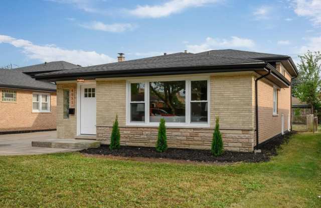 4051 W 80th Place Gallery 1