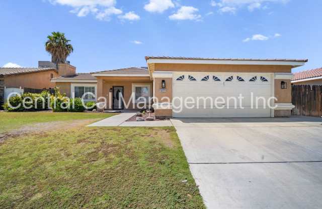 3 Bedroom/2 Bath Home in Tyner Ranch - $2395 per month! photos photos