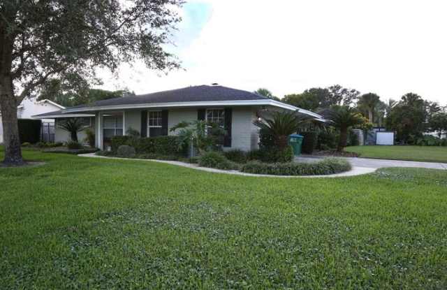 1120 Kewannee Trail Gallery 4