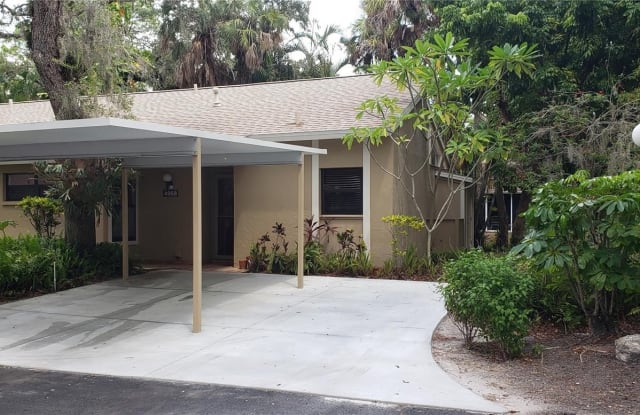 4958 VILLAGE GARDENS DRIVE - 4958 Village Garden Drive, Sarasota, FL 34234