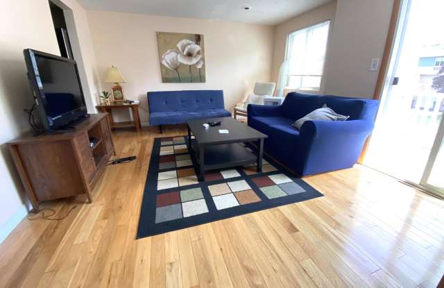 232 Robert Drive Gallery 2