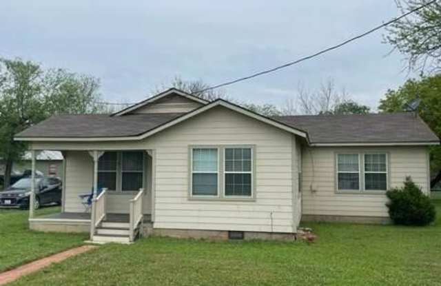 389 W Sloan Street photos photos