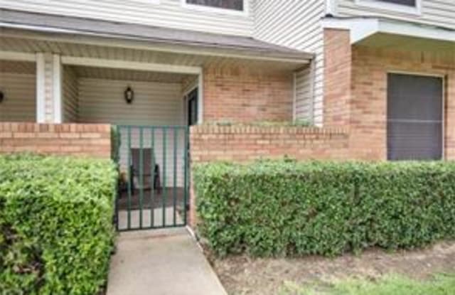 843 Summercreek Drive - 843 Summercreek Drive, Lewisville, TX 75067