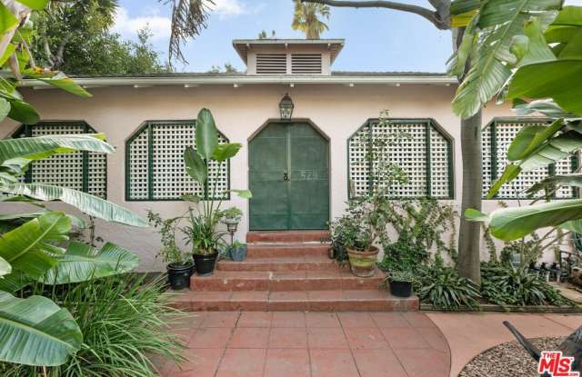 525 Westbourne Dr photos photos