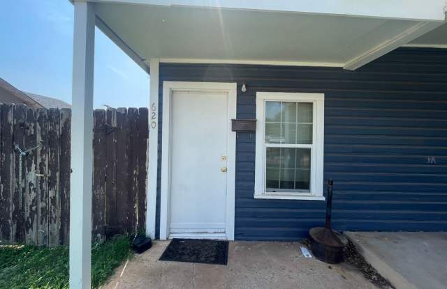 STUDIO UNIT IN SOUTH ABILENE photos photos
