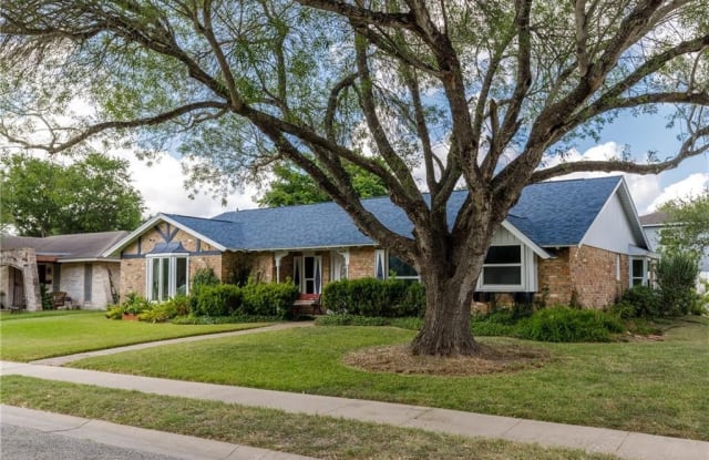 4401 Bluefield Dr - 4401 Bluefield Drive, Corpus Christi, TX 78413