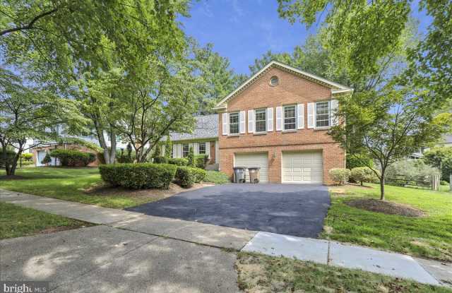 403 GREEN PASTURE DRIVE Gallery 4
