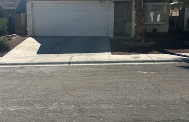 2 bedroom one story. NO CARPET! - 7725 Seagull Avenue, Las Vegas, NV 89145