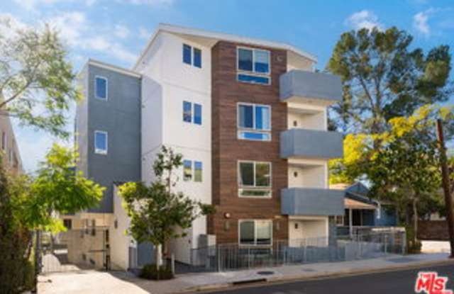 11912 Laurelwood Drive photos photos