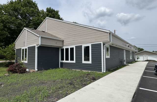 520 6th St photos photos