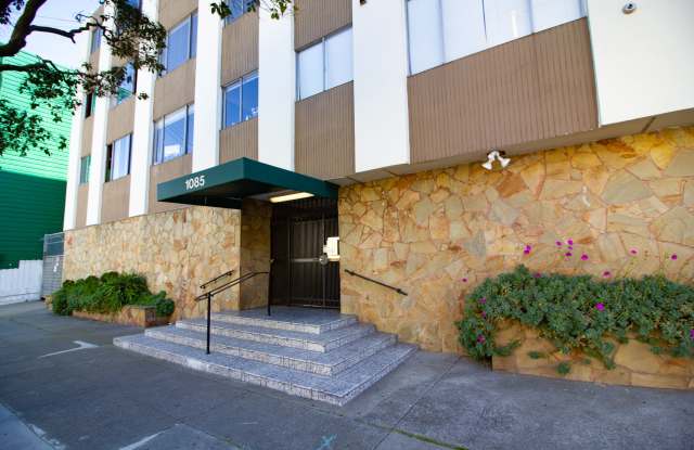 1085 South Van Ness photos photos