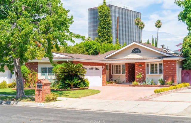 4542 Collett Avenue photos photos