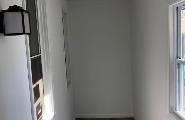 521 MARKET STREET Gallery 2
