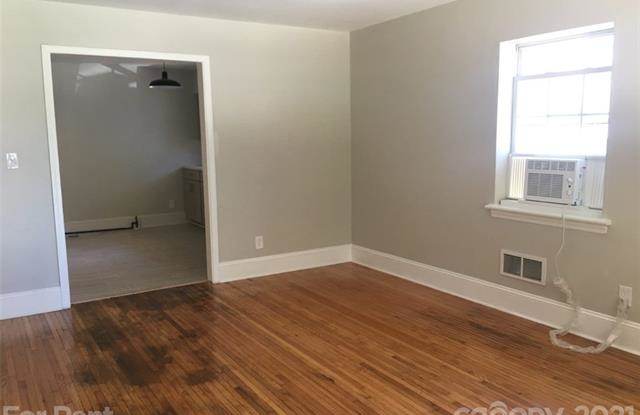 1943 Wilmore Drive Gallery 2