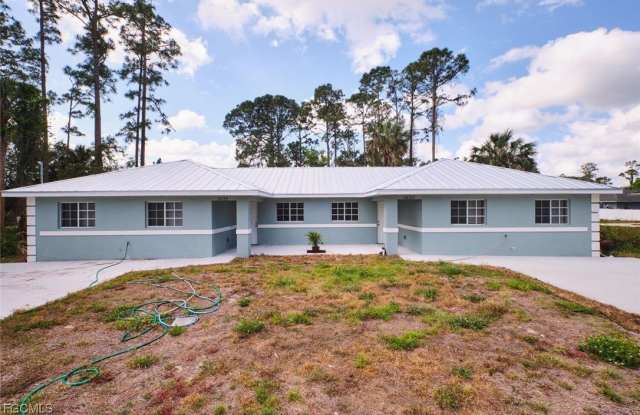 3825 Hollycrest Street photos photos