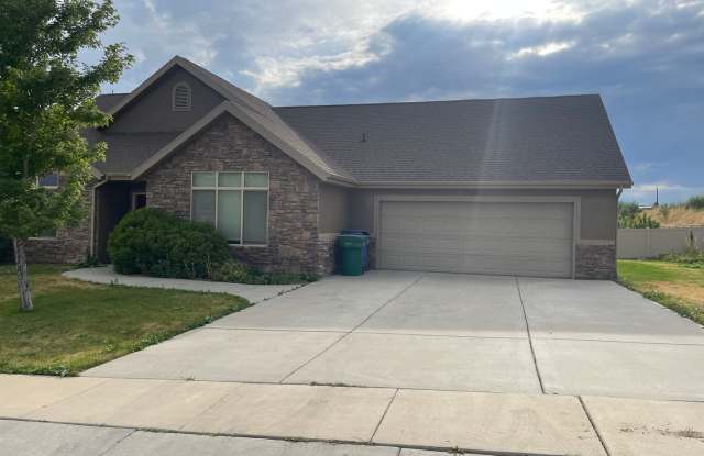 Beautiful Lehi home for rent! photos photos