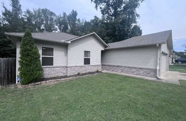 34 Shamsie Drive Gallery 4