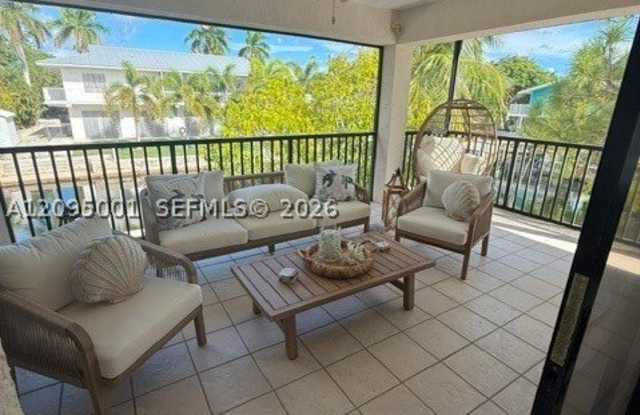 1539 Lantana Ln Gallery 4