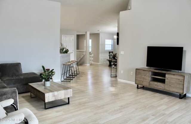 6518 WHITE BLOSSOM Circle unit: 27D - 6518 White Blossom Circle, Jacksonville, FL 32258