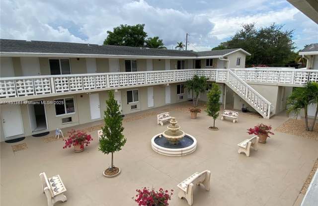 1100 SW 36th Ct - 1100 Southwest 36th Court, Miami, FL 33135