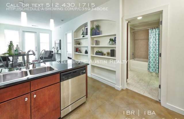 127 East Riverside Dr Gallery 4