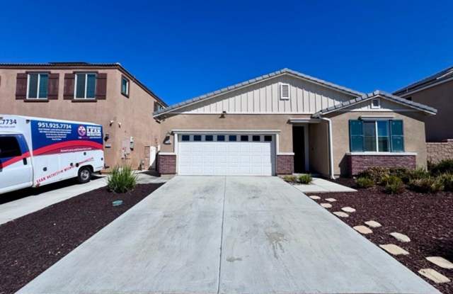 Stylish 4 Bedroom Single-Story Home with Solar in Meadow Run COMING SOON! Gallery 1
