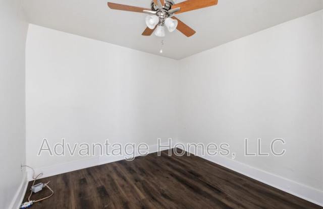 1015 N Scott Avenue #8 Gallery 2