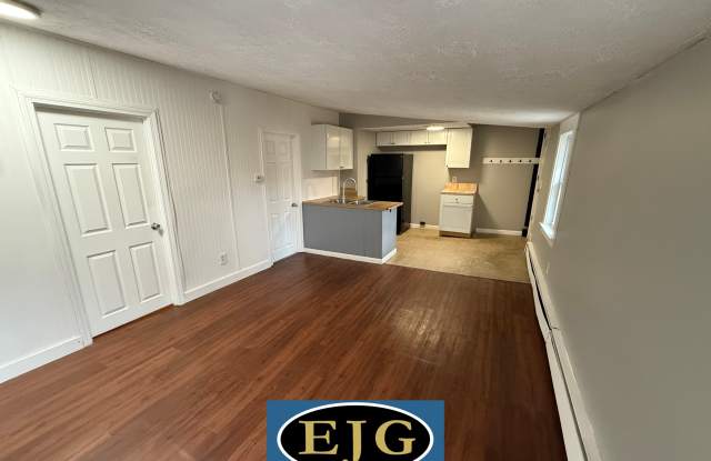 365 Amherst Street - 2 photos photos