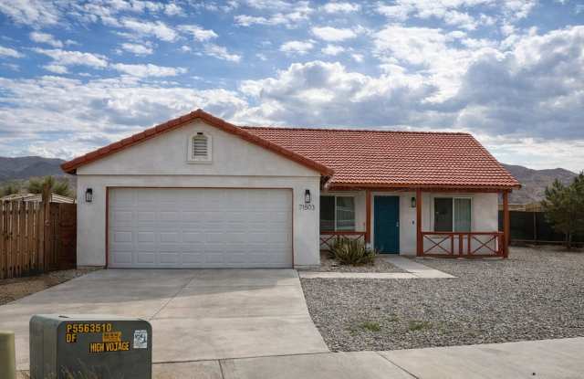 For Rent – 71503 Sunflower Dr, Twentynine Palms, CA 92277 4 Bedrooms | 2 Bathrooms | Approx. 1,650 Sq Ft photos photos
