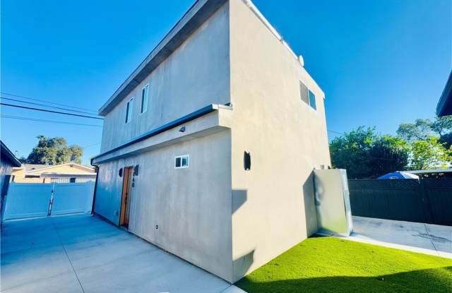 6860 Aura Avenue photos photos