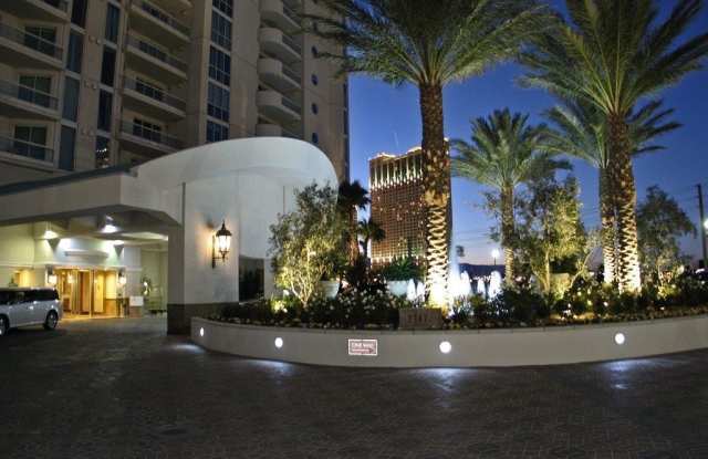 2747 PARADISE Road photos photos