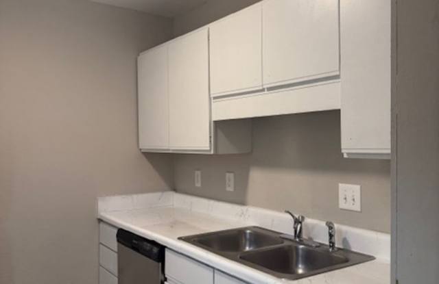 Ashton Woods photos photos