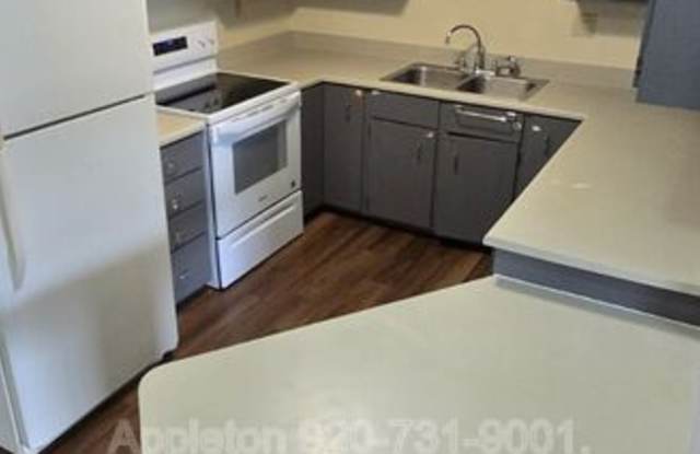 490 Cedar St. photos photos