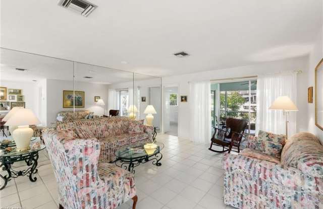751 Orchid Ct Gallery 3