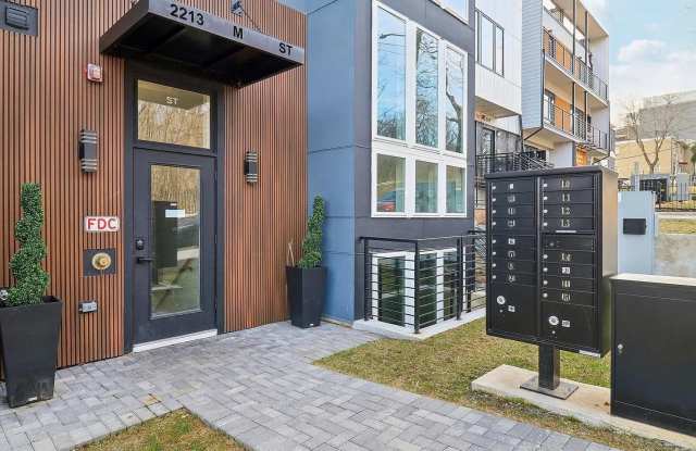 2213 M Street NE Gallery 3