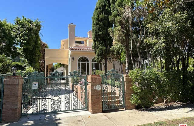 623 Palisades Ave photos photos