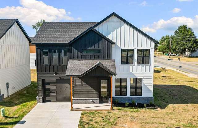 New Construction | Rogers Gallery 1